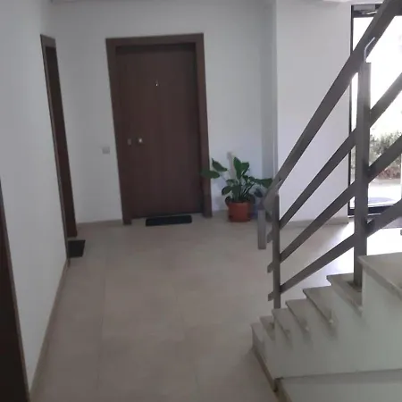 Casa Sara Apartment *